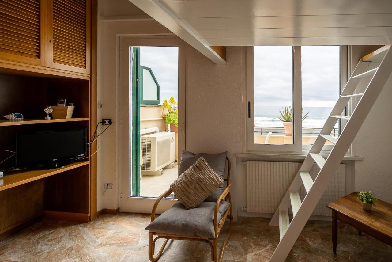 Appartamento Fronte Mare Con Terrazzo Zio Alassio Bagian luar foto
